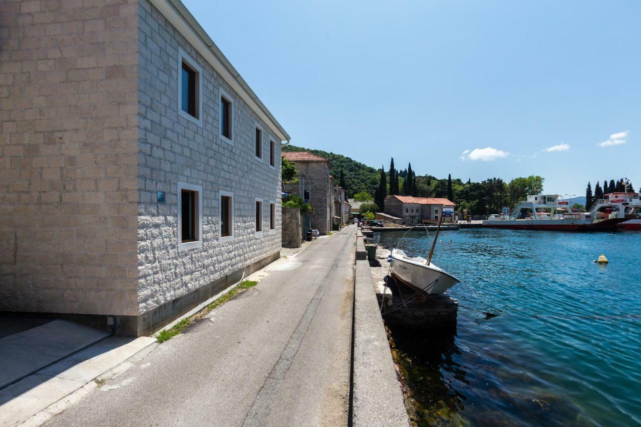 Romeo And Juliet Apartments Tivat Exteriér fotografie